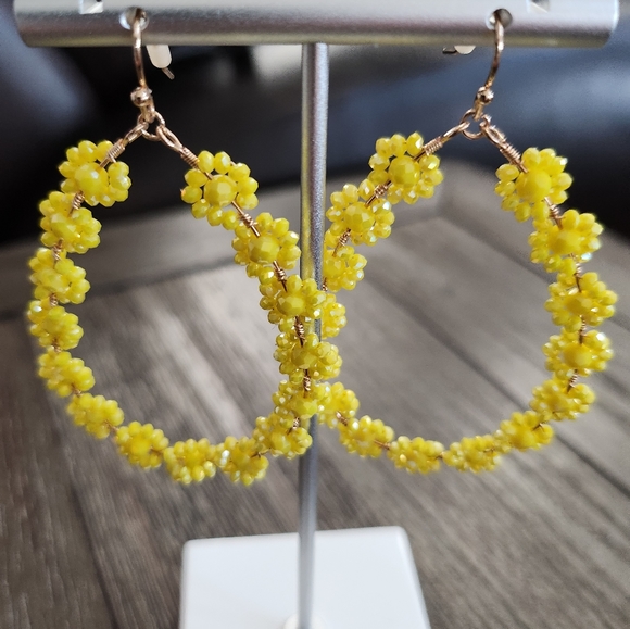 Flower Earrings - Picture 9 of 16